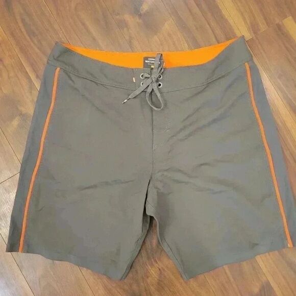 Quicksilver Watermen Collection Men's Gray/Orange Shorts - Picture 2 of 7